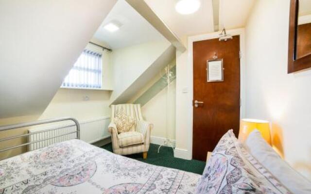 Hotel 119