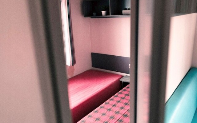 Beautiful 2-bed House in Lagoa Torrinha, Algarve