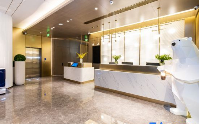 Starway Hotel (Xi'an Administrative Center, Traditional Chinese Medicine Hospital Subway Station)