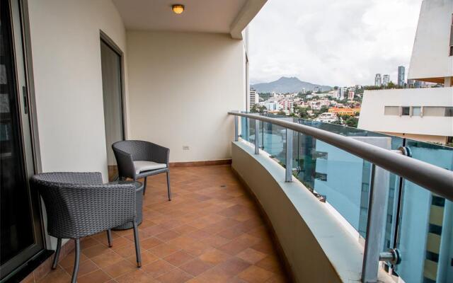 Hotel Plaza Juan Carlos