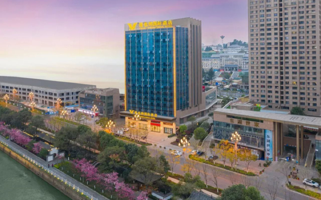 Vienna International Hotel Kunming Anning Donghu Branch