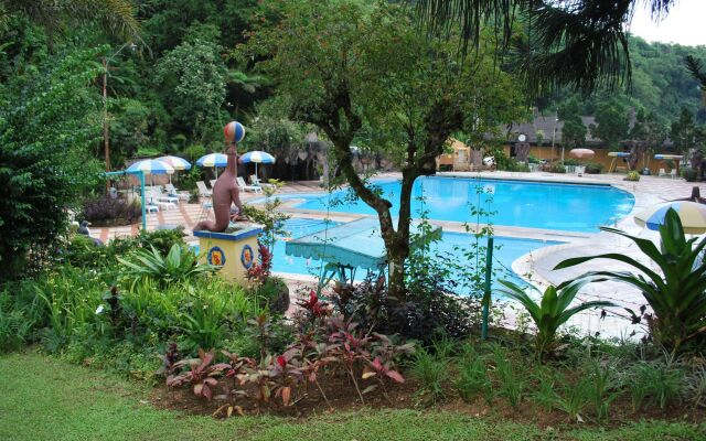 Zuri Resort Cipanas