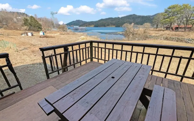 Gapyeong Dochi Vill Pension