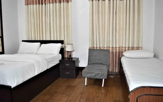 Shanti Apartment 2bhk Thamel 5 min Walk 2nd Floor