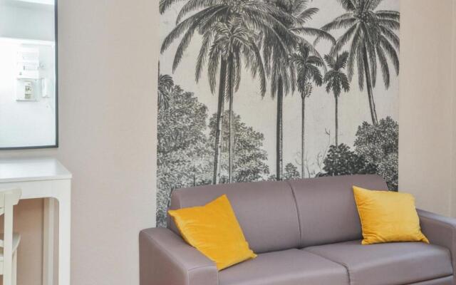 Comfortable studio apartment close to Avignon Bridge Welkeys
