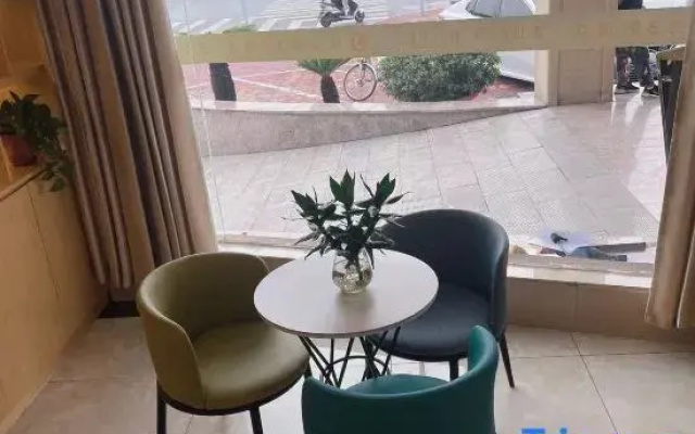 Vienna 3 Best Hotel(Chaoyang Middle Road,Ruzhou)