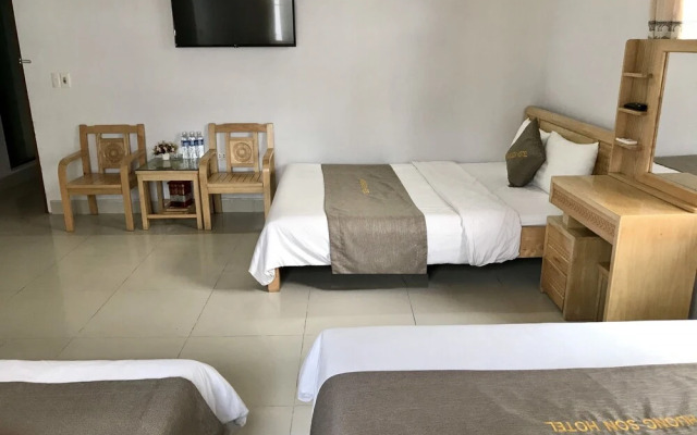 Huong Rung Hotel