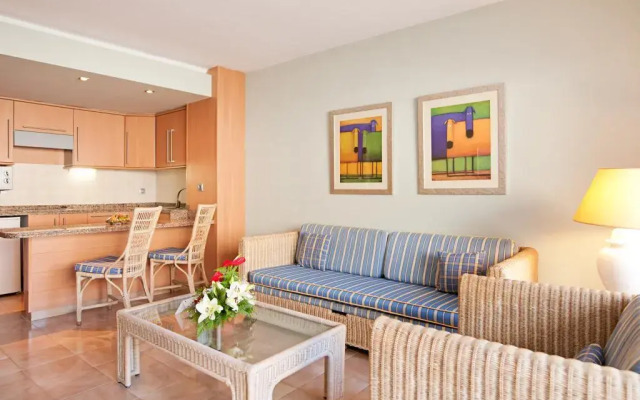 LIVVO Lago Taurito Hotel & Aquapark All Inclusive