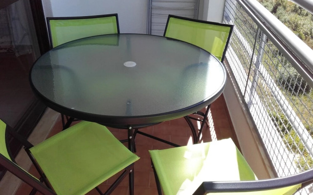 Charming and Spacious 1-bed Apartment in Albufeira