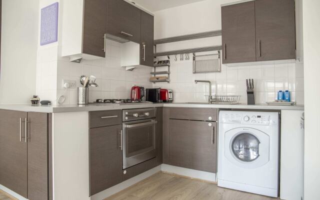 Modern Wandsworth Apartment