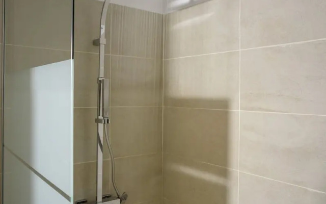 Acropolis Exclusive Studio