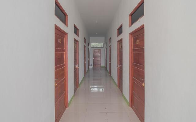 RedDoorz near RS Harapan Bersama