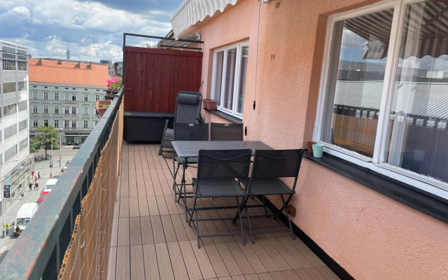 Andel apartment with terrace
