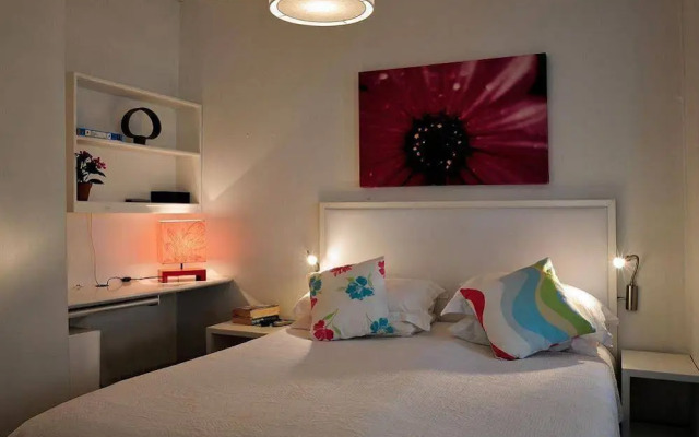 Barry Hall Luxury Apartments