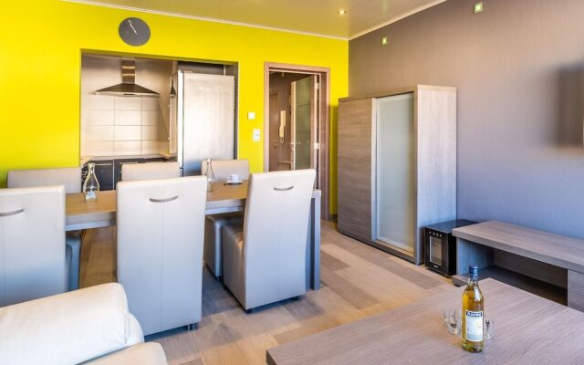Apartment Near Dunes With Sea View