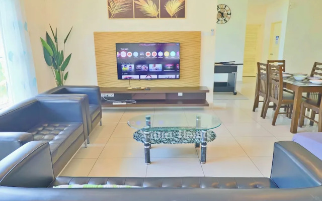 Swiss Garden Residences by Nature Home