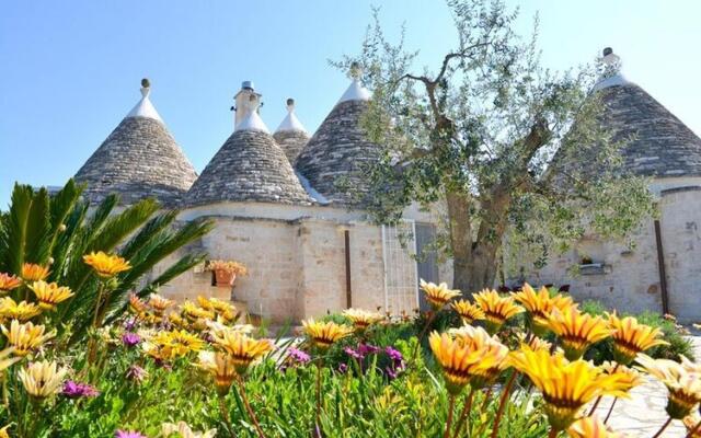 Holiday home with pool in Cisternino