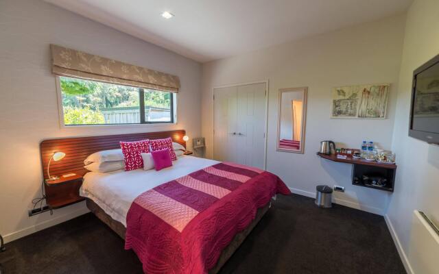 City Lights Boutique Lodge