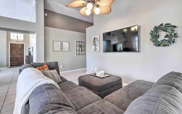 Beautiful Backyard: Comfortable Phoenix Getaway!