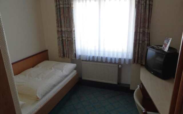 Parkhotel Crombach