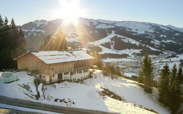 Fantastic Mansion in Kirchberg in Tirol with Sauna