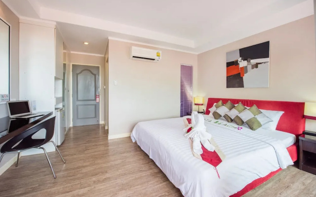 Kata Beach Studio Service Apartment