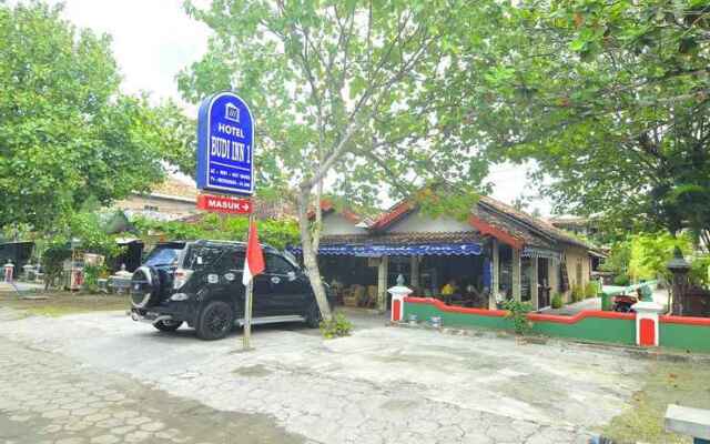 Hotel Dan Restoran Budi INN 1