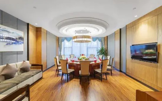 Moonlight Star Hotel