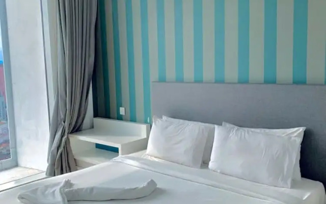 WELL-SHAPED Suites At PLATINUM KLCC