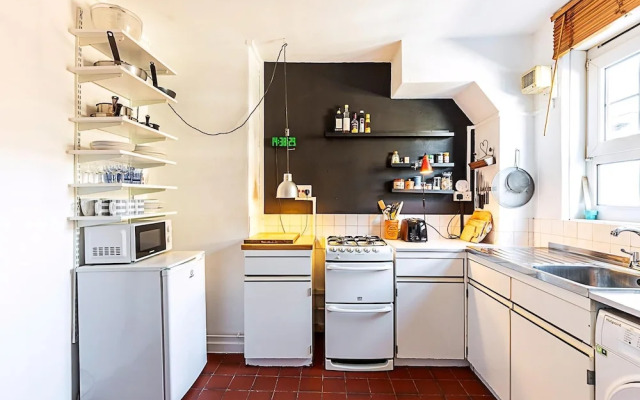 Sich - Warm & Inviting Flat by Liverpool Street