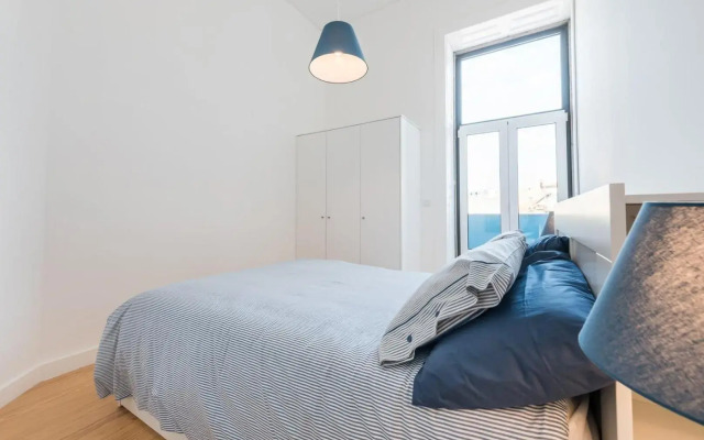 GuestReady - Pantone Balcony