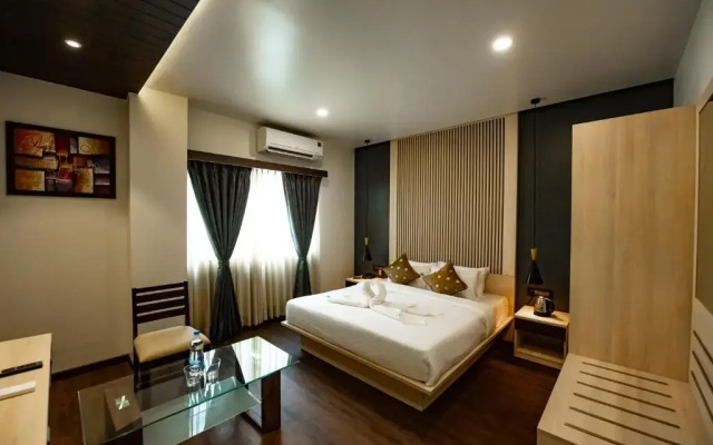 The Royal Palace Hotel 400703