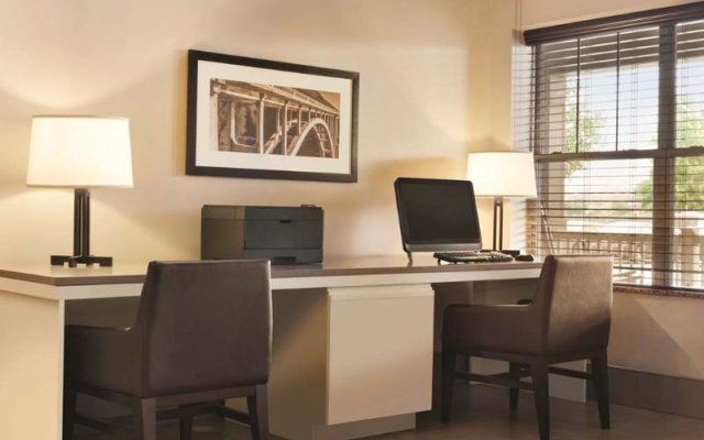 Country Inn & Suites by Radisson, Portage, in
