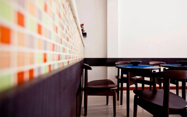 Cinnamon Hotel