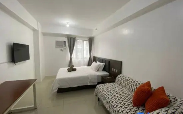 Shore 1 Spacious Smart Home 1003