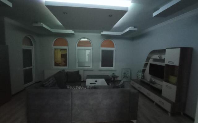 Milenyum House Suite