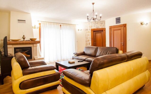 Pietra Mare Apartments