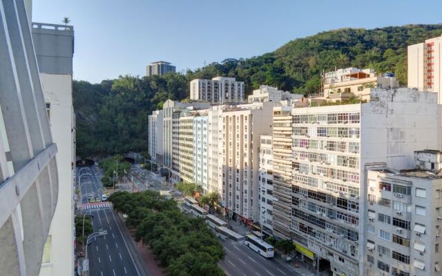 LinkHouse Beautiful High Floor 1-BDR c2-0036