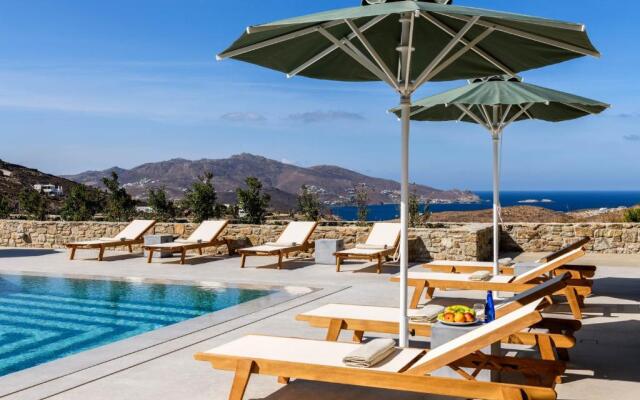 Camarades Mykonos