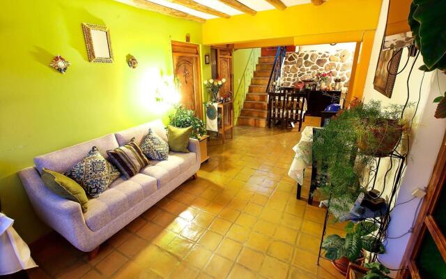 Parwa Guest House
