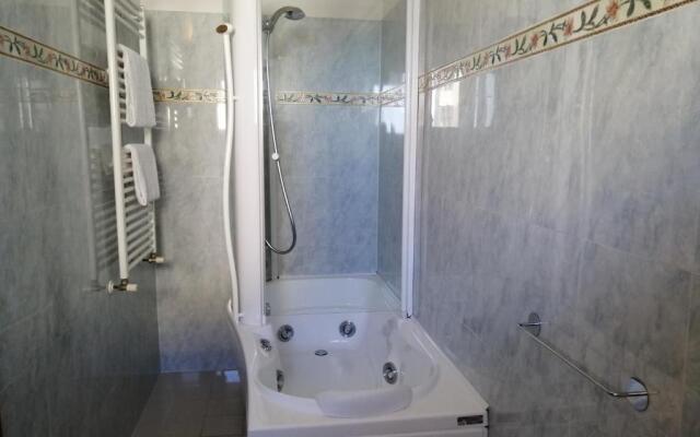 Hotel Villa Linda - Family Hotel - Nuova Costruzione Antisismica