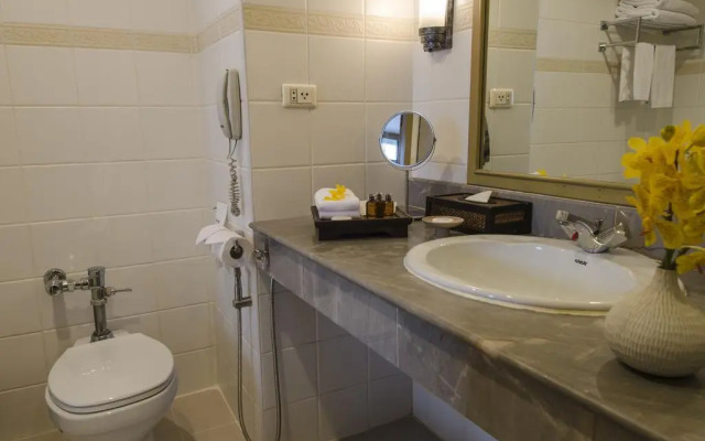 The Tarntawan Hotel Surawong Bangkok
