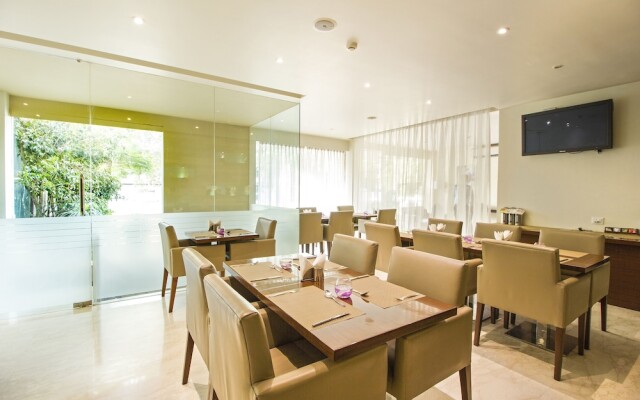 Cabana Hotel