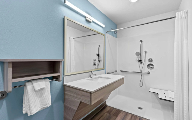 Woodspring Suites Gilbert - Mesa Gateway Airport