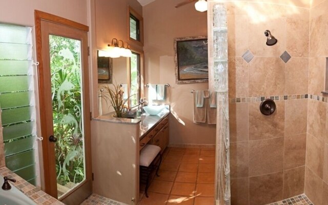 Hanalei Bay View 4 Bedroom Home