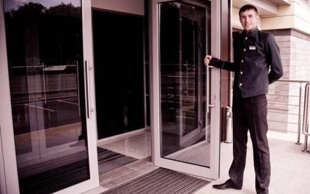 Гостинично-ресторанный комплекс с пляжем RiverSide