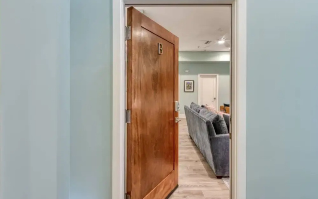 61 Spanish St. Unit B