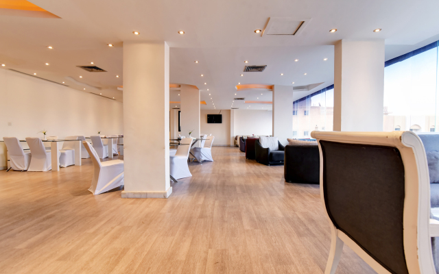Capital O 419 Al Safeer Hotel