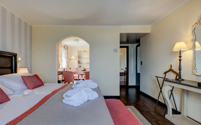 Romantik Hotel Mont-Blanc au Lac – Guest Rooms – Morges