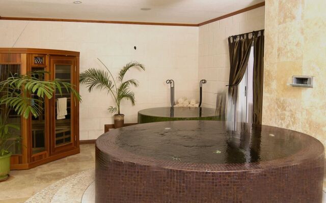 Accra Beach Hotel & Spa